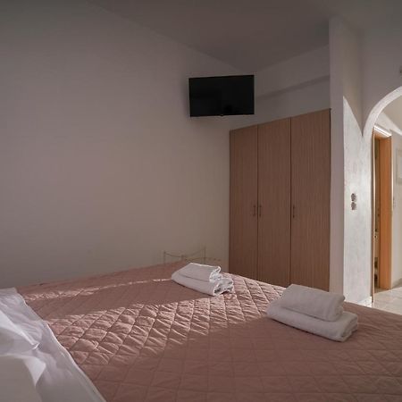 Casa Nostra Mykonos Boutique Rooms&Studios Glastros  Exterior foto